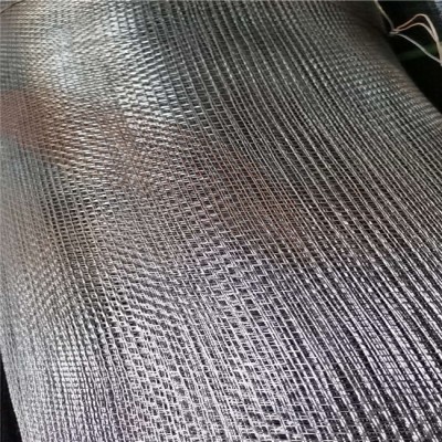 Silver vinyl coated hardware cloth